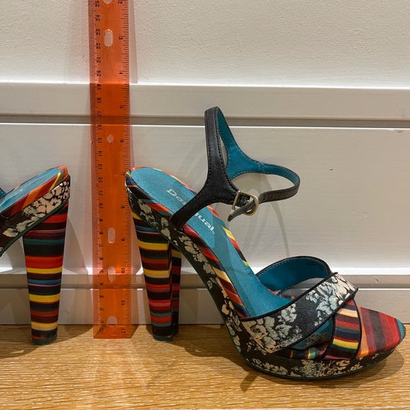 High heel rainbow color shoes - Picture 5 of 6